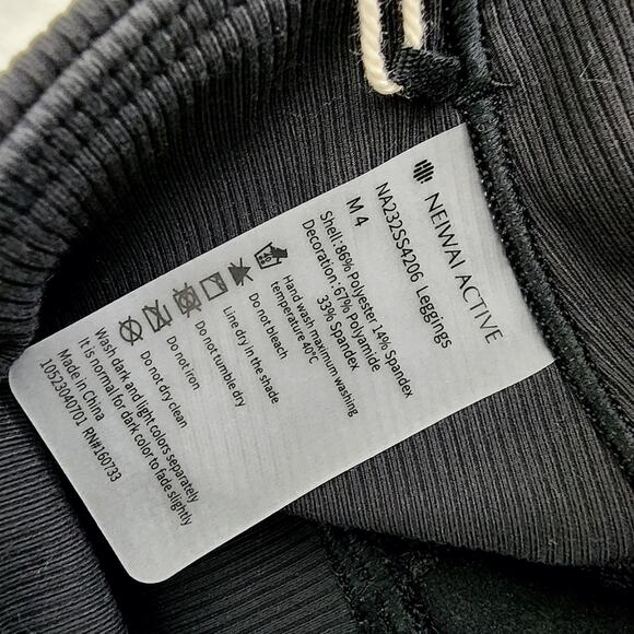 Neiwai Active Black Ski Leggings Base Layer Performance Pants Medium 4 NWT - Picture 14 of 16